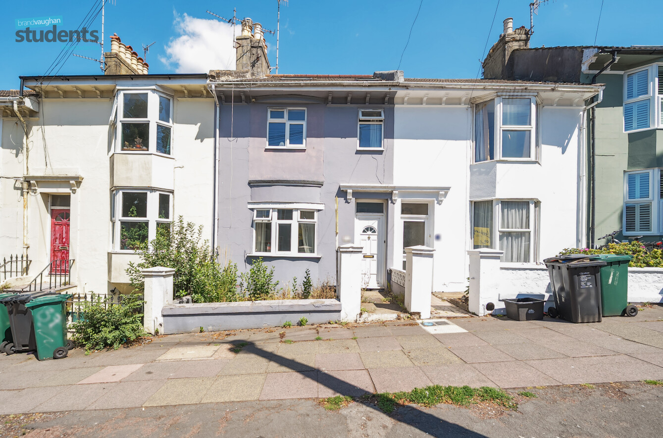 6 bedroom  terraced house to rent