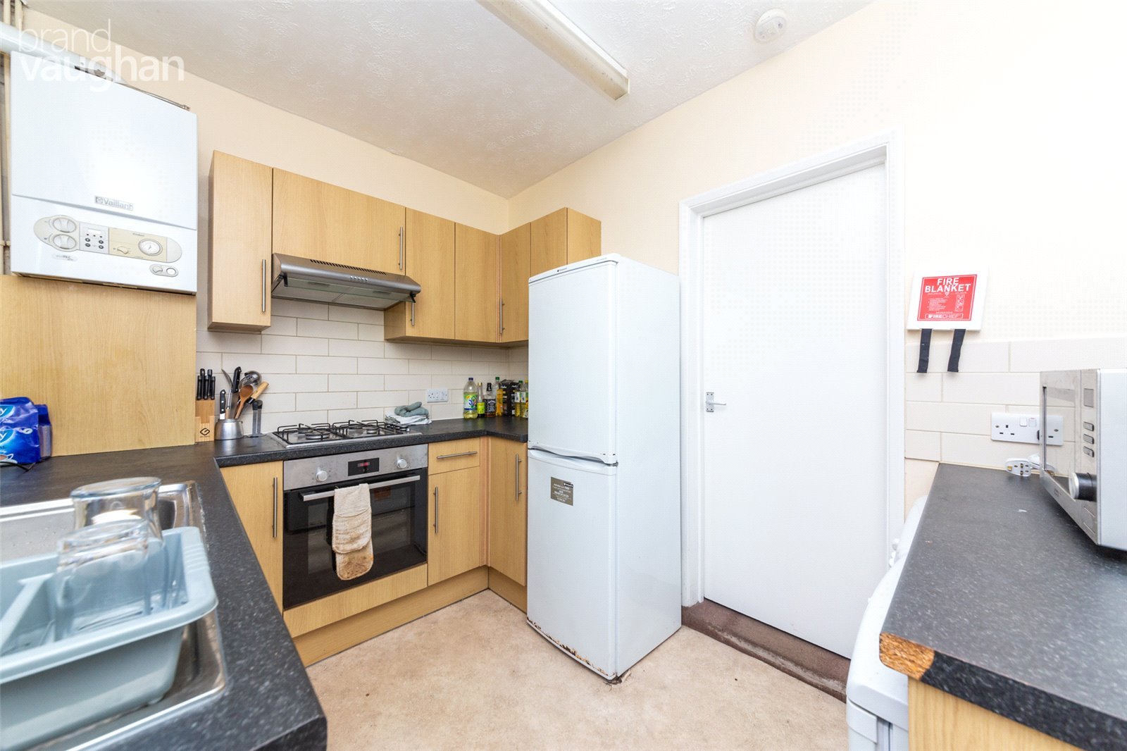 4 bedroom terraced house to rent