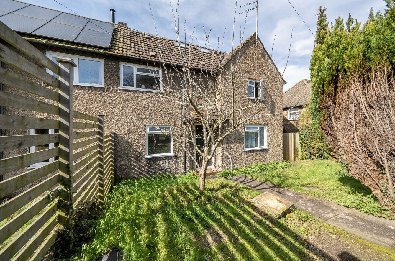 4 bedroom terraced house to rent