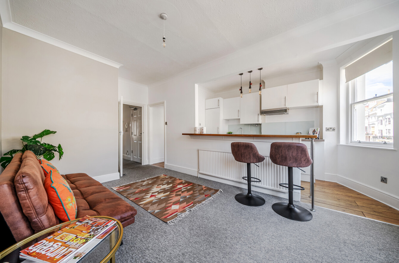 2 bedroom apartment for sale