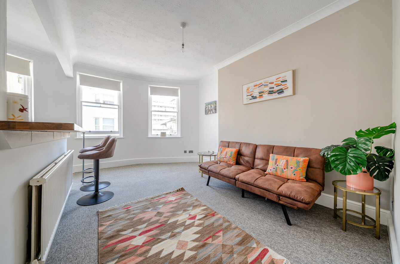 2 bedroom apartment for sale