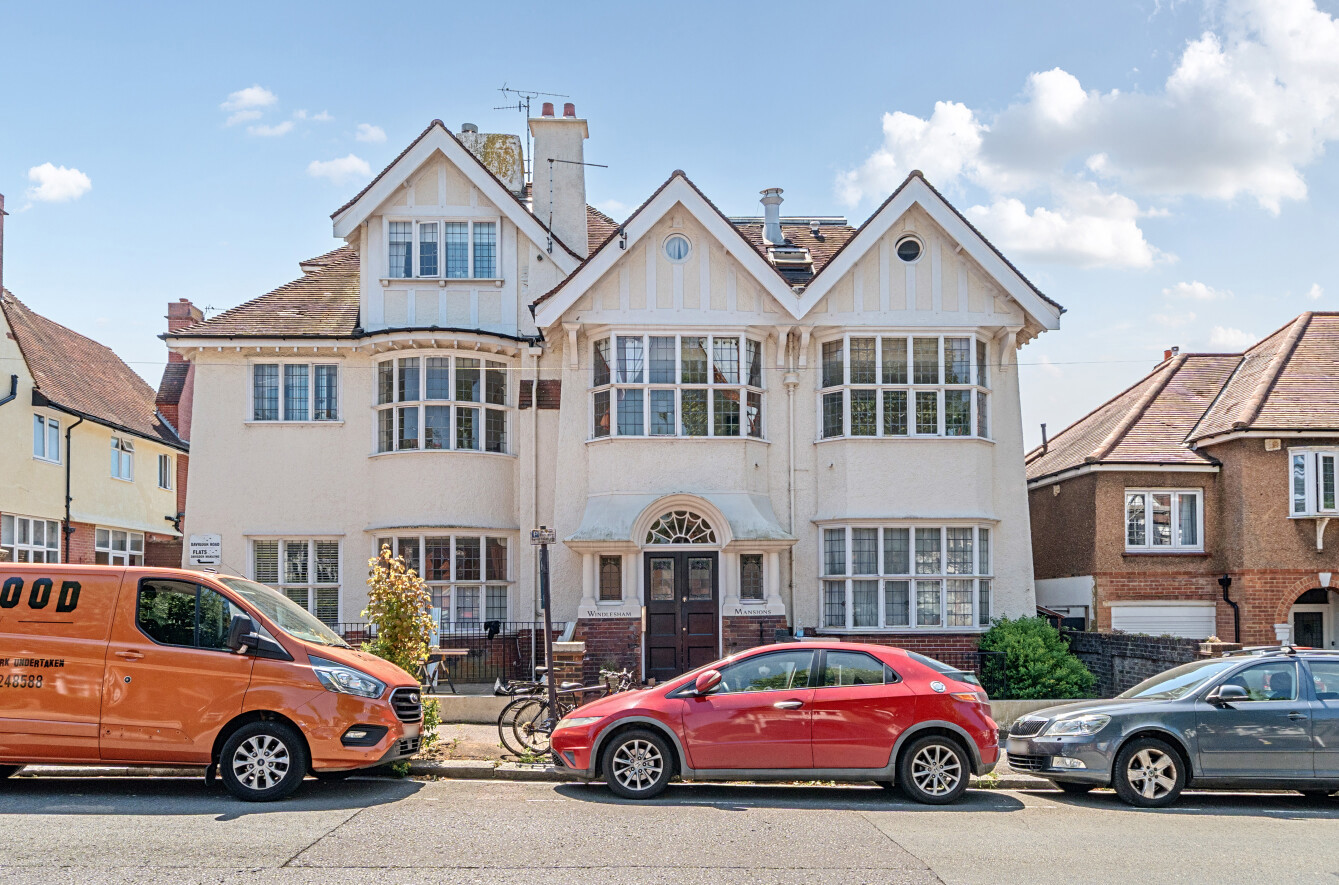 1 bedroom apartment for sale