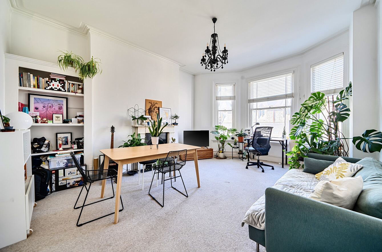 1 bedroom apartment for sale