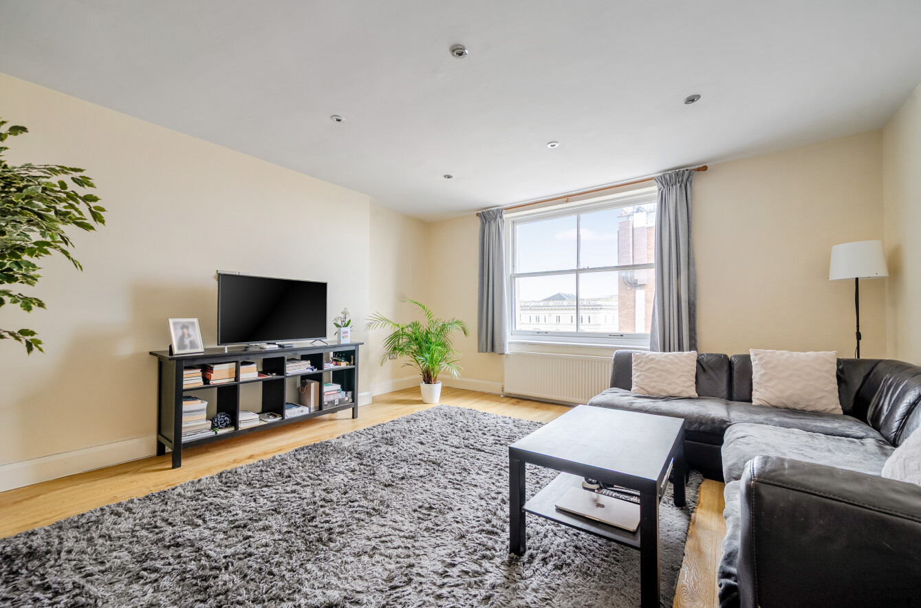 3 bedroom apartment for sale