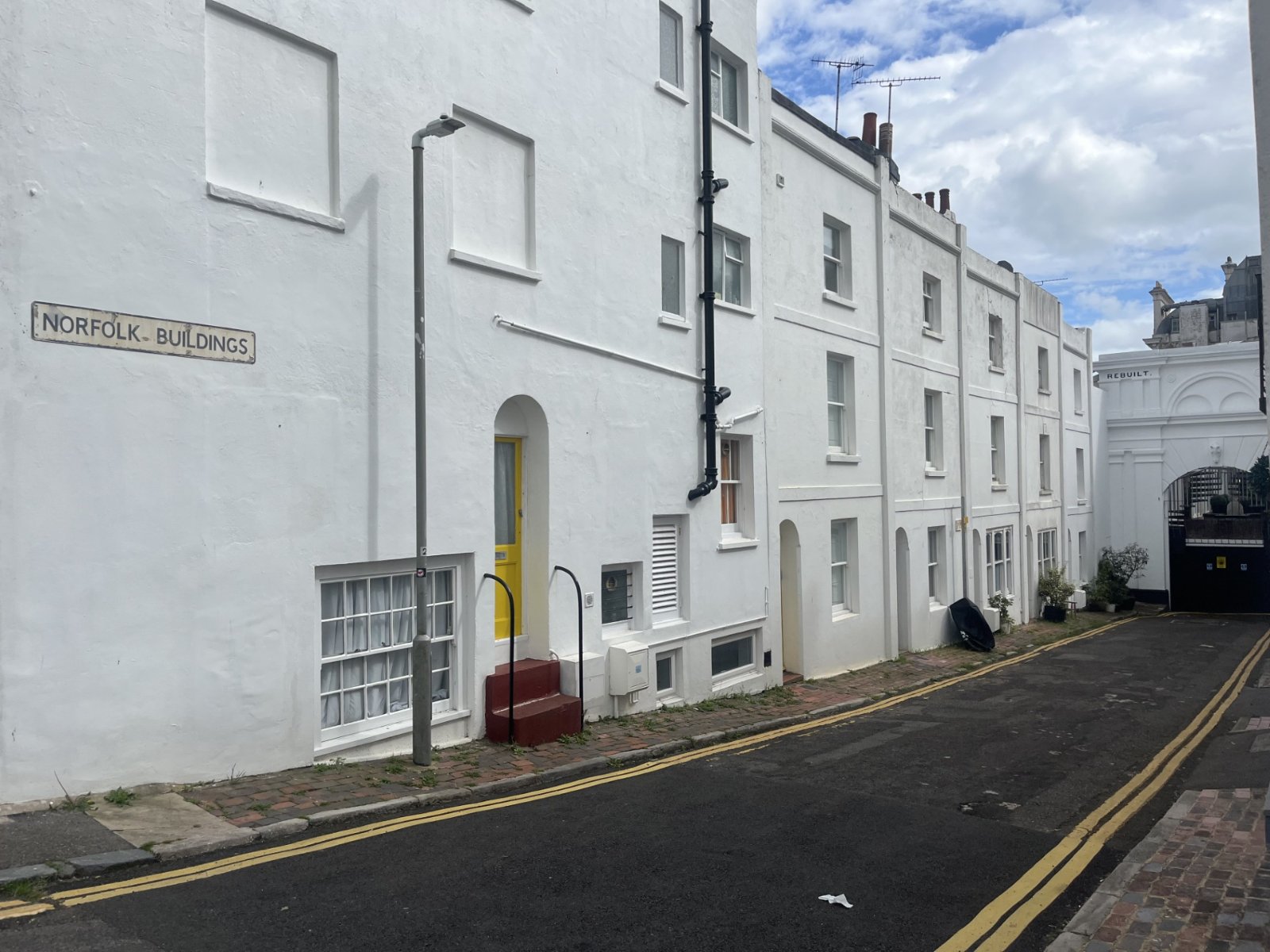 4 bedroom  terraced house for sale