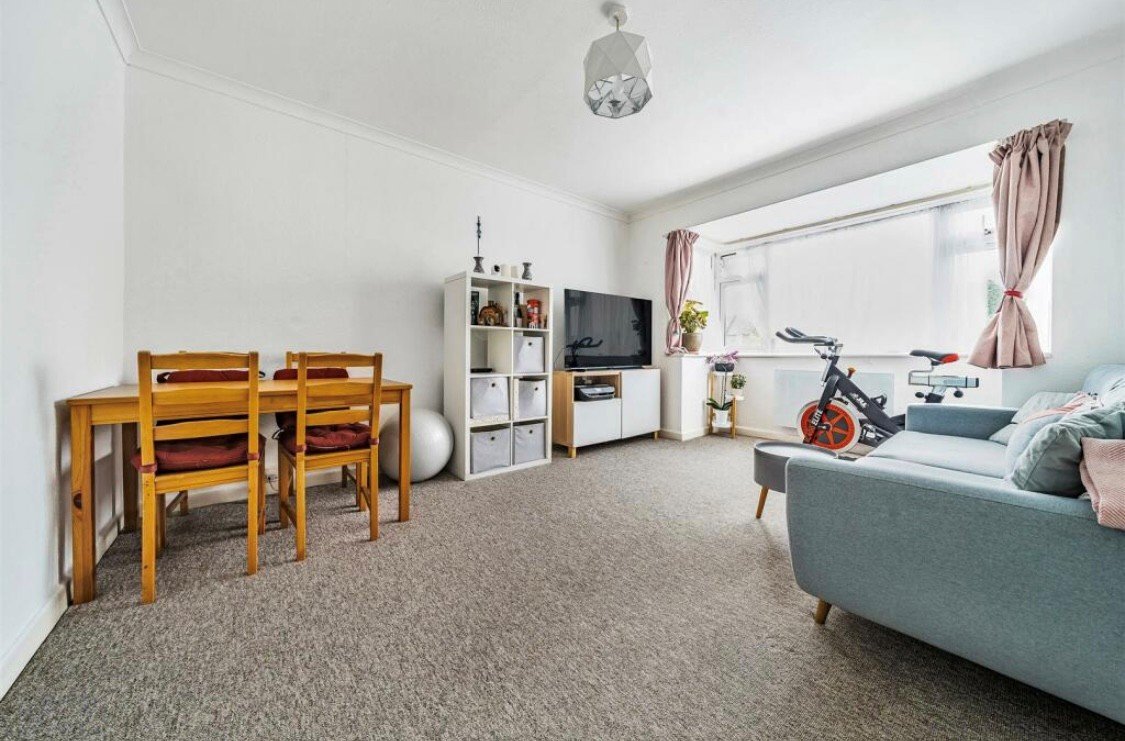 1 bedroom apartment for sale