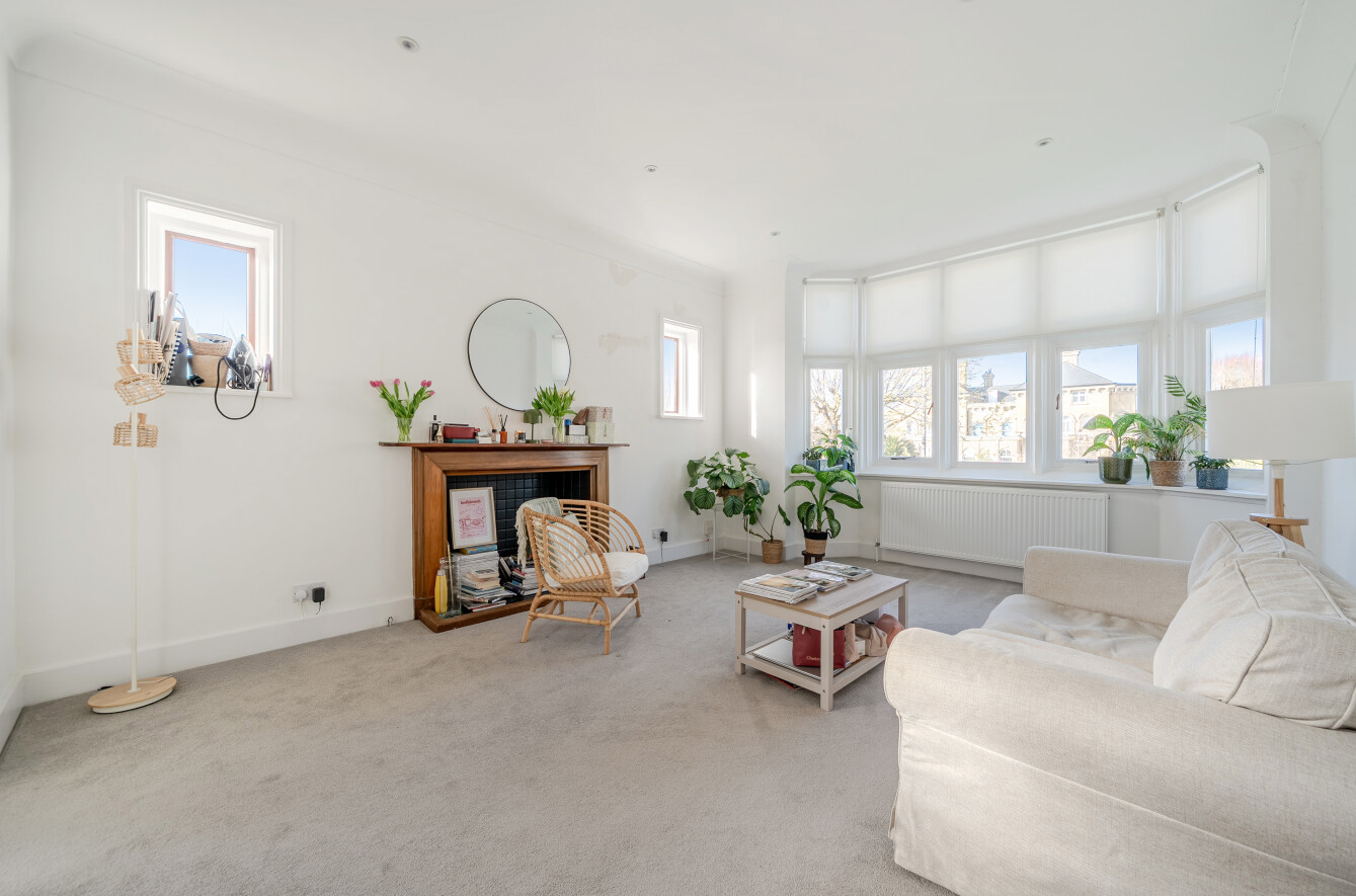 1 bedroom apartment for sale