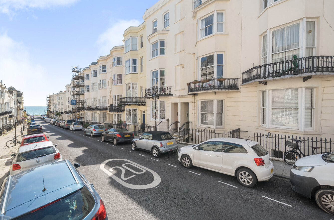 1 bedroom apartment for sale