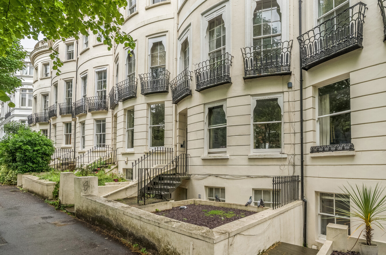 2 bedroom apartment for sale