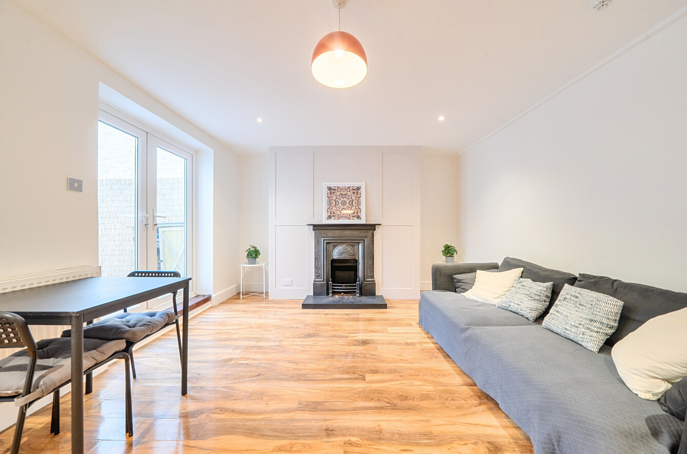 2 bedroom apartment for sale