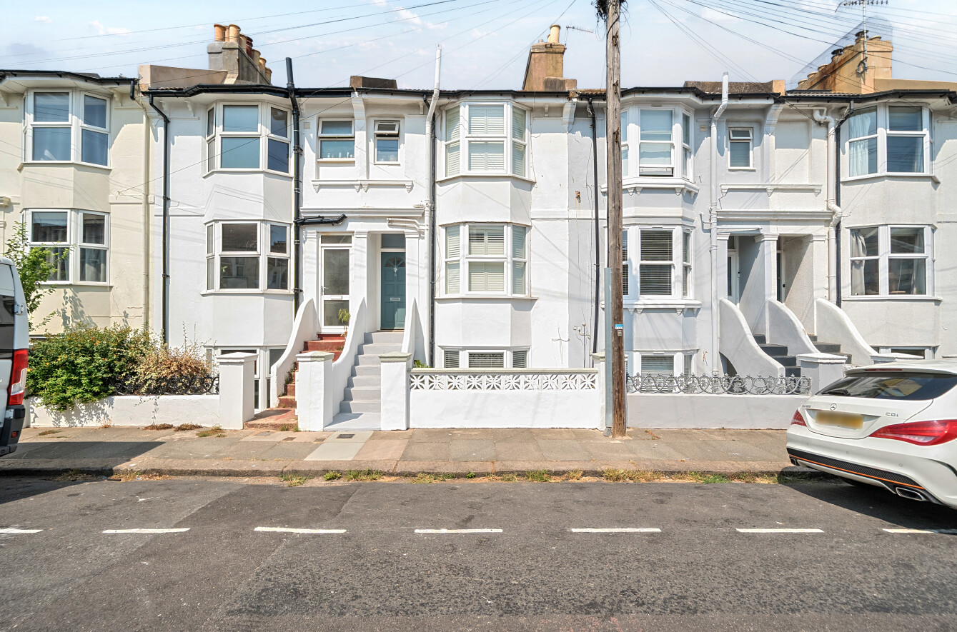 1 bedroom apartment for sale