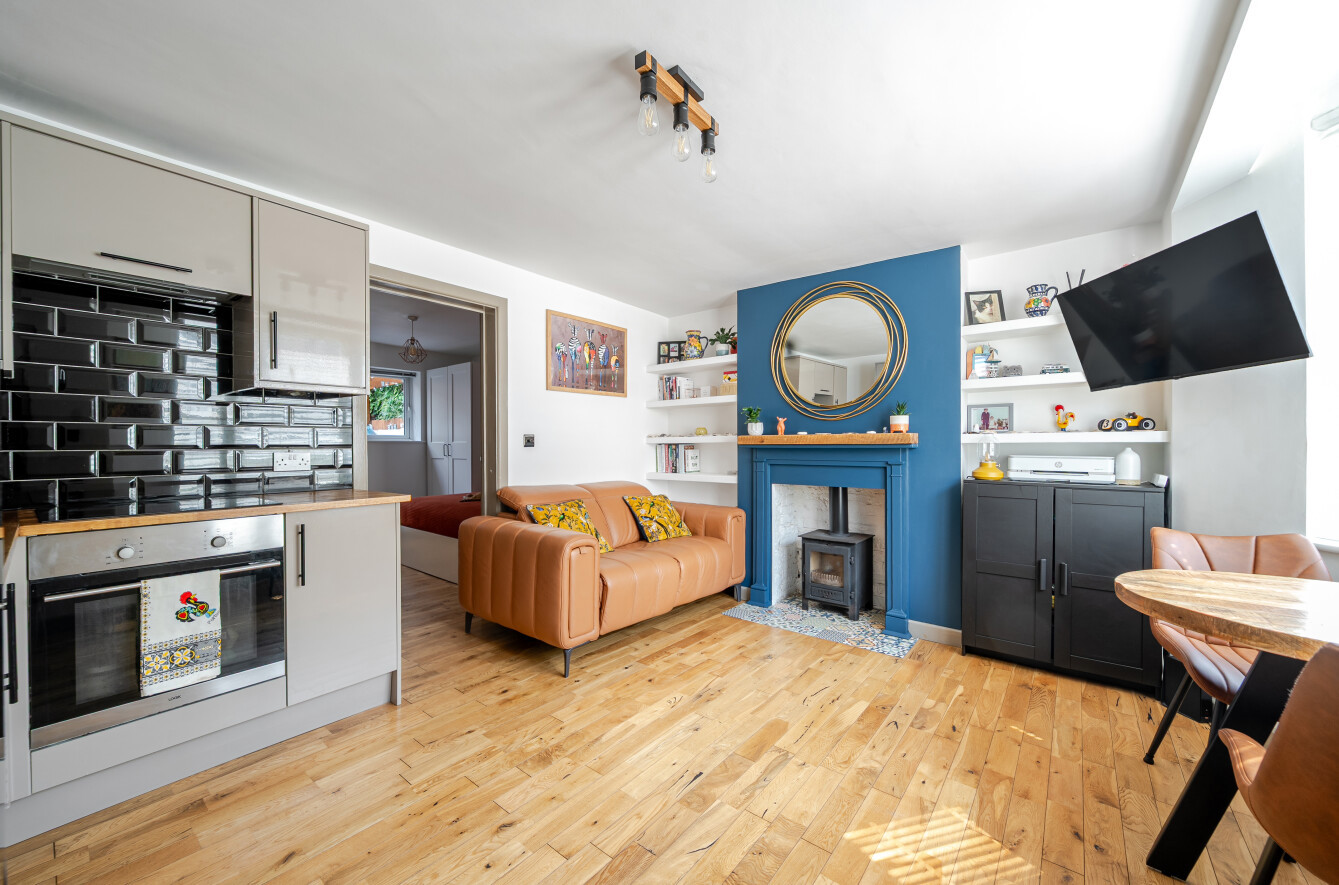 1 bedroom apartment for sale