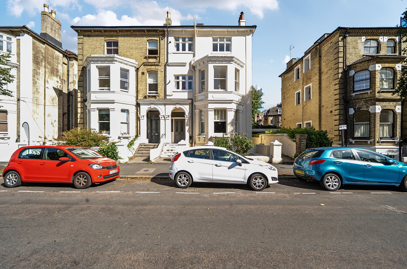 1 bedroom apartment for sale
