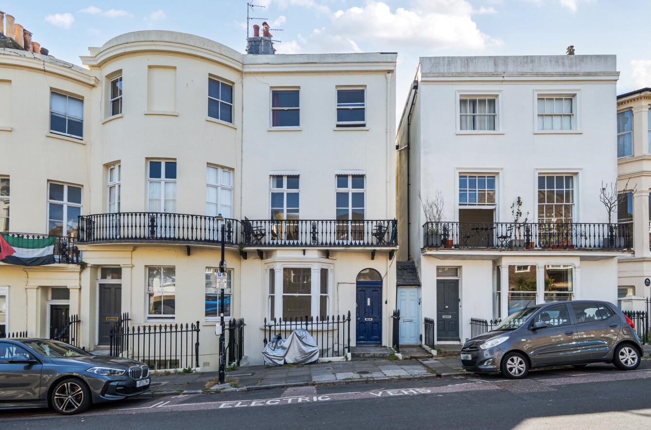 1 bedroom apartment for sale