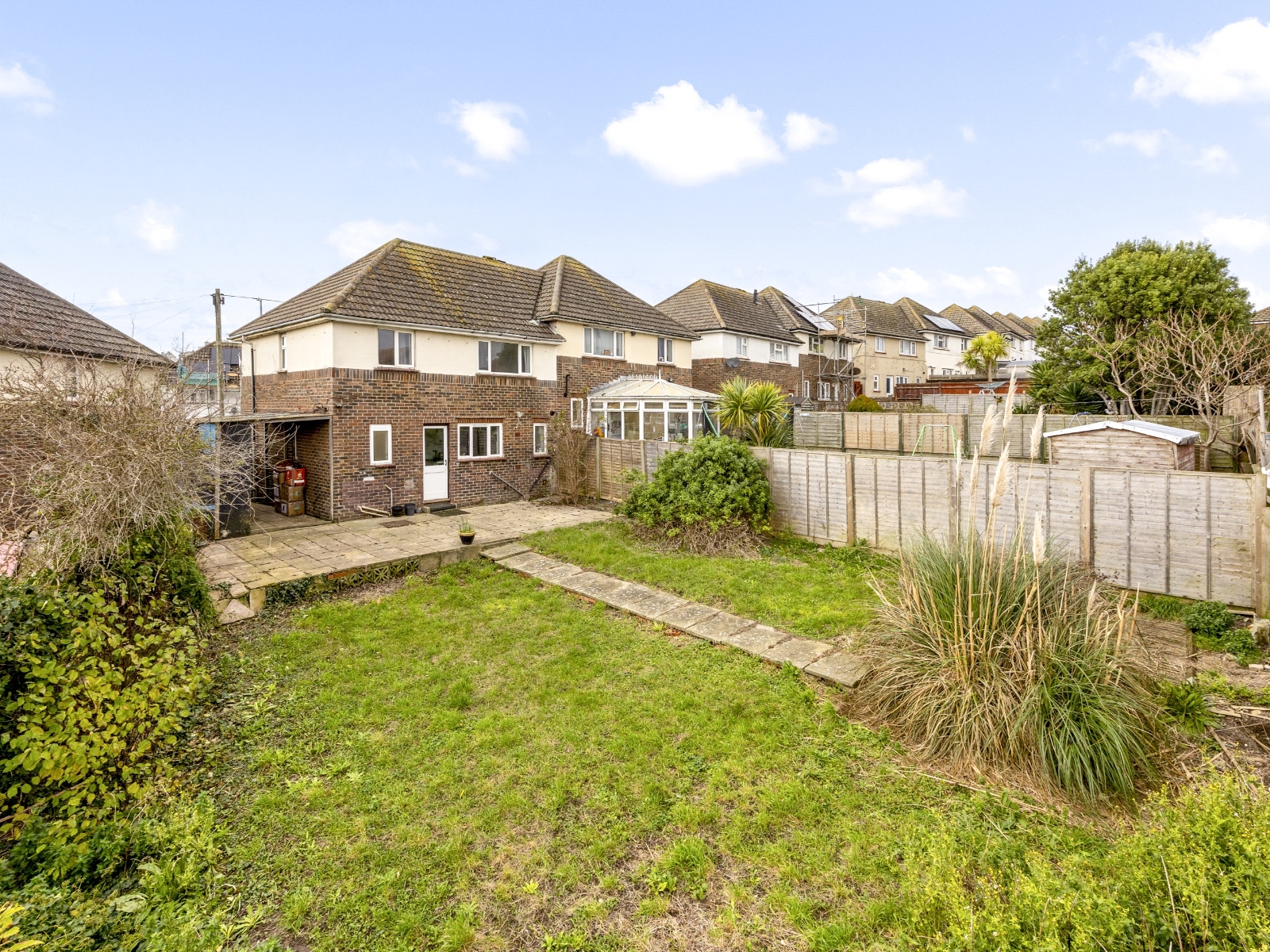 4 bedroom semi-detached house for sale