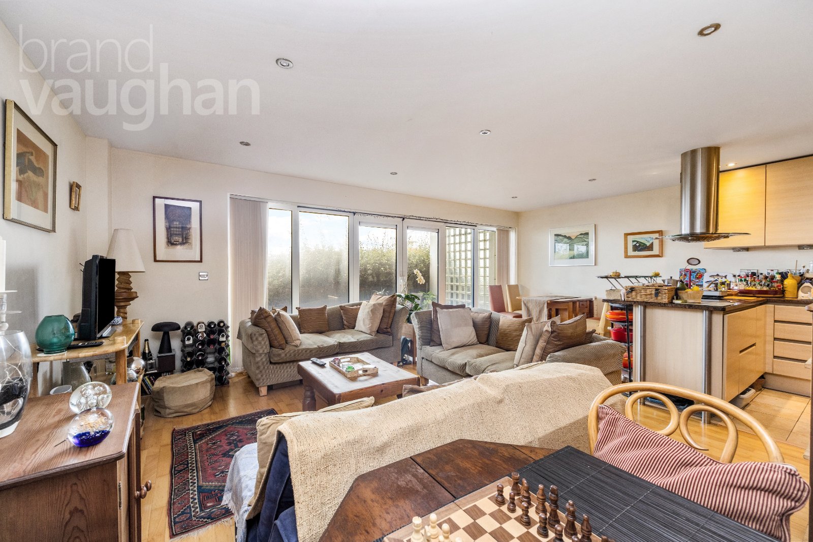 2 bedroom apartment for sale