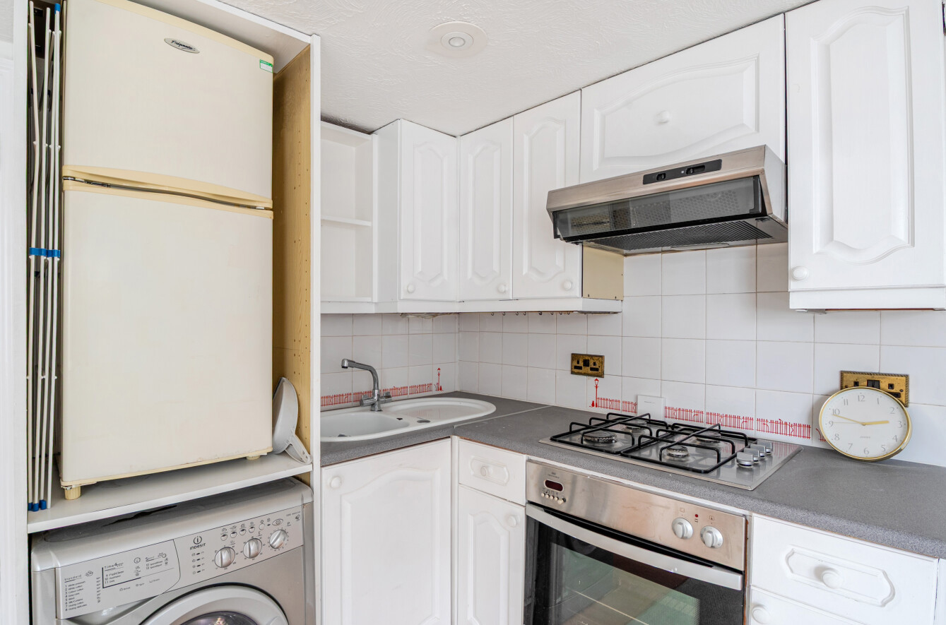 1 bedroom apartment for sale