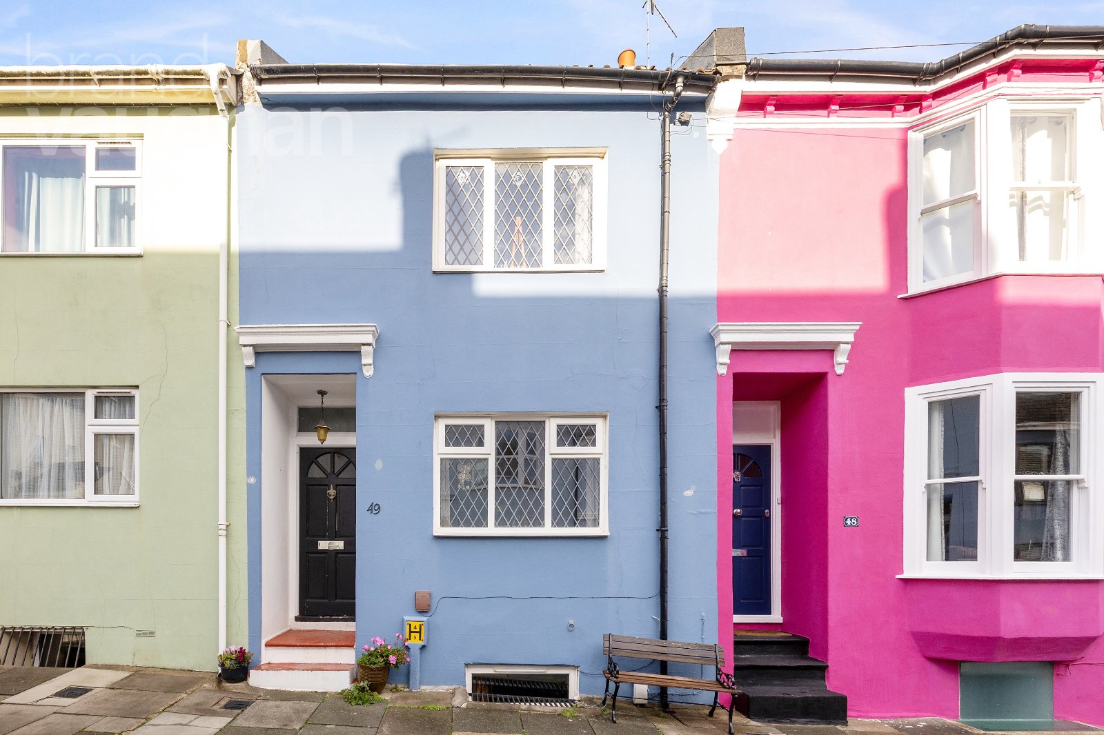 4 bedroom terraced house for sale