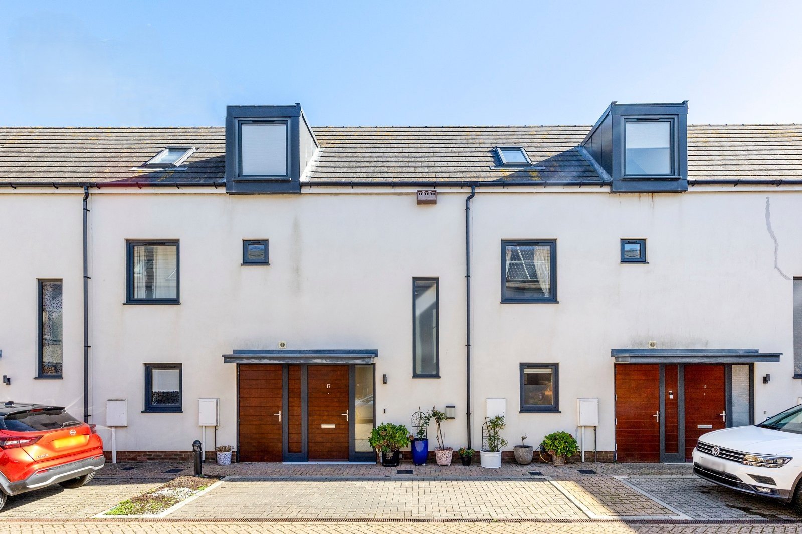 4 bedroom terraced house for sale