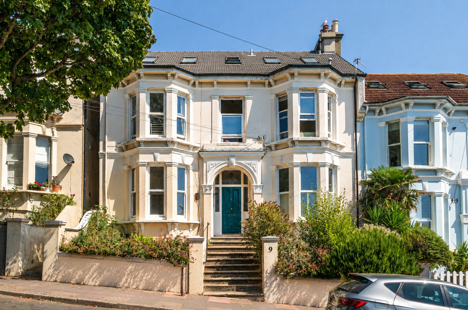 2 bedroom apartment for sale