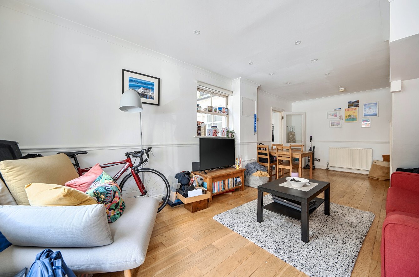 2 bedroom house to rent