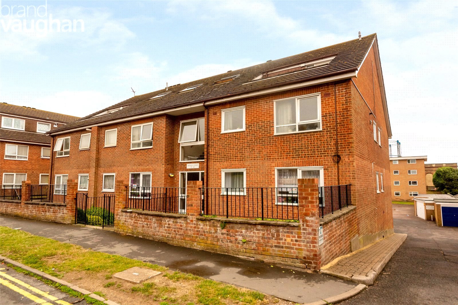 2 bedroom apartment to rent