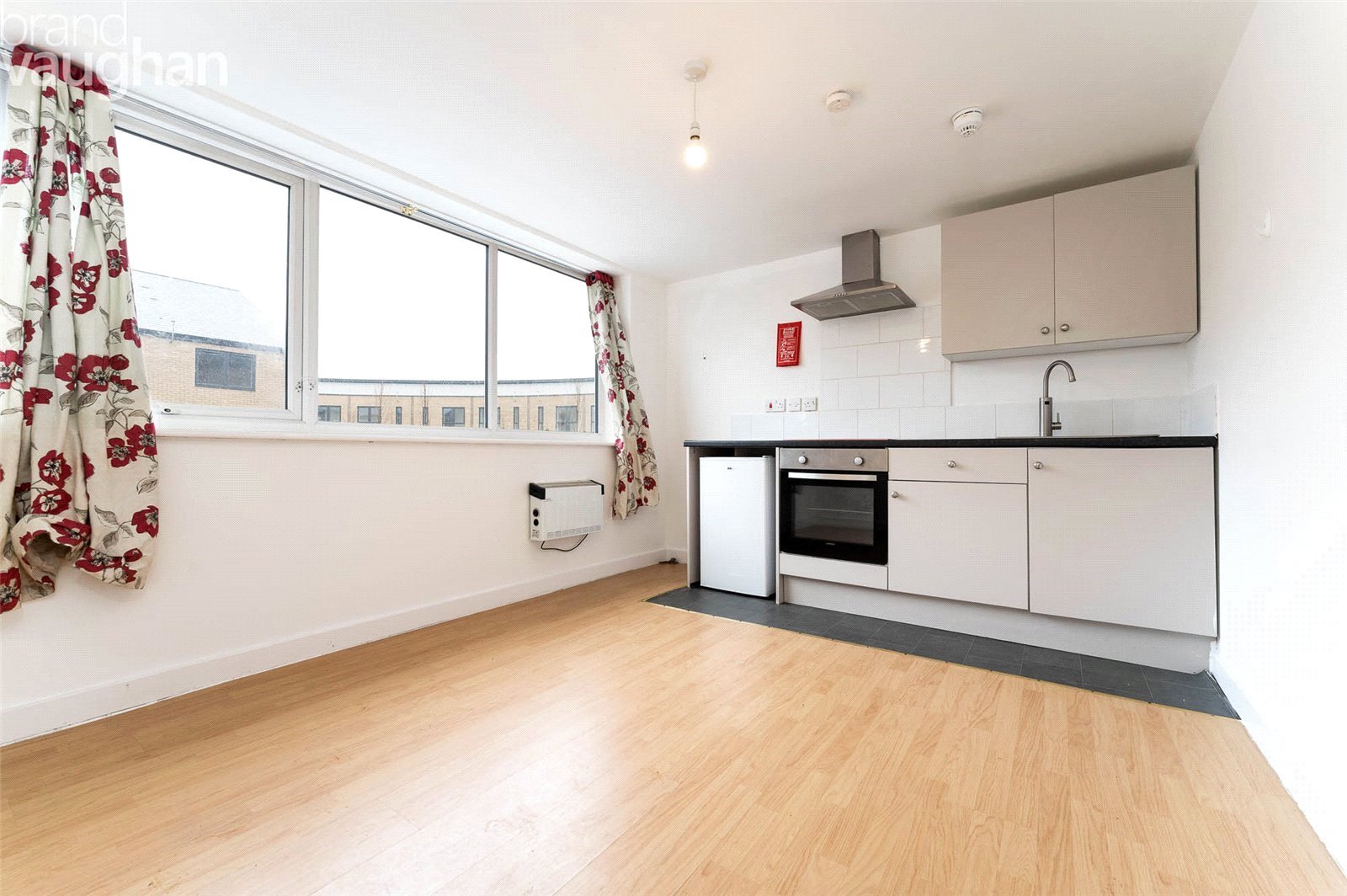  studio apartment to rent