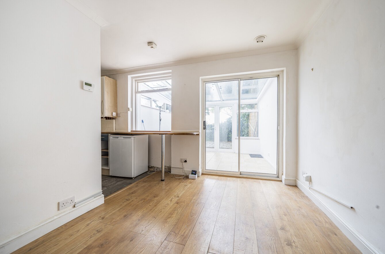 1 bedroom apartment to rent