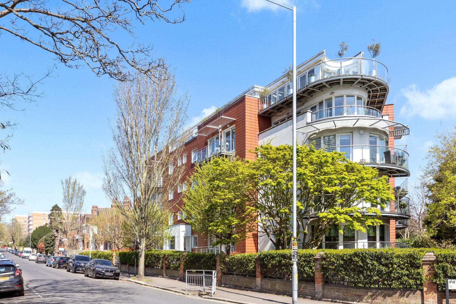 2 bedroom apartment for sale