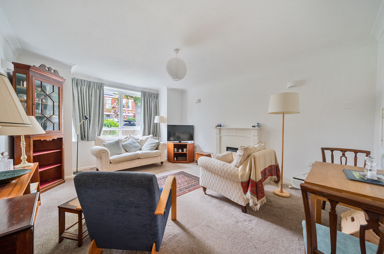 2 bedroom apartment for sale