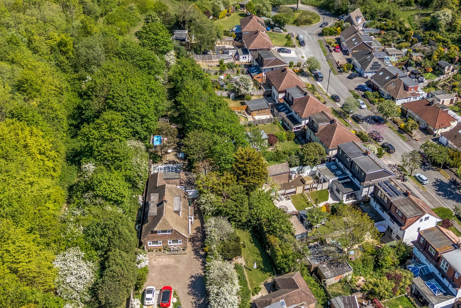 5 bedroom  detached house for sale