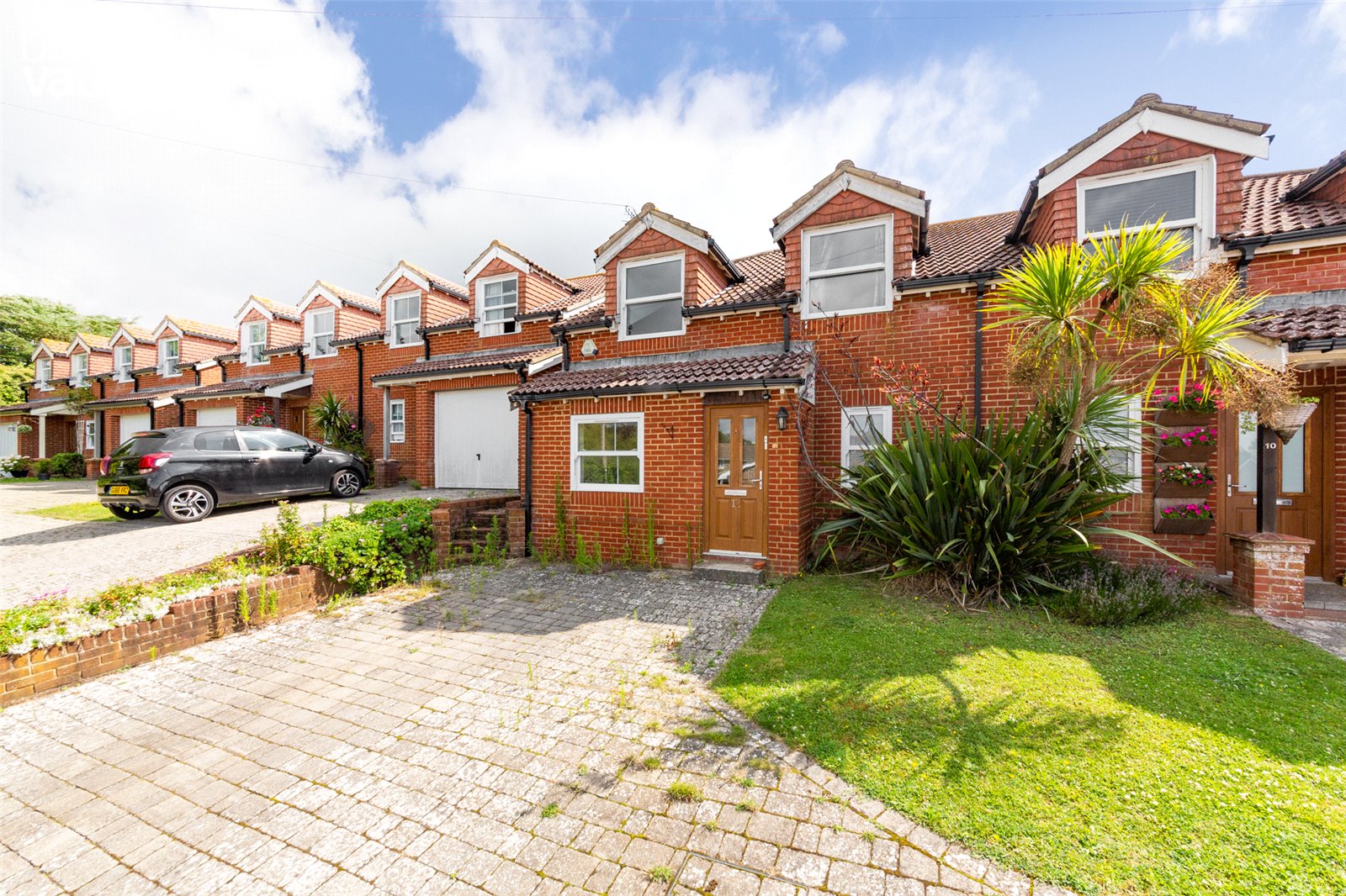 4 bedroom terraced house to rent