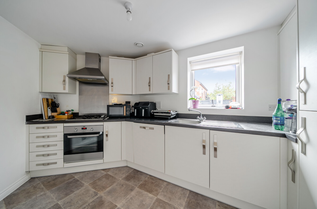 2 bedroom apartment to rent