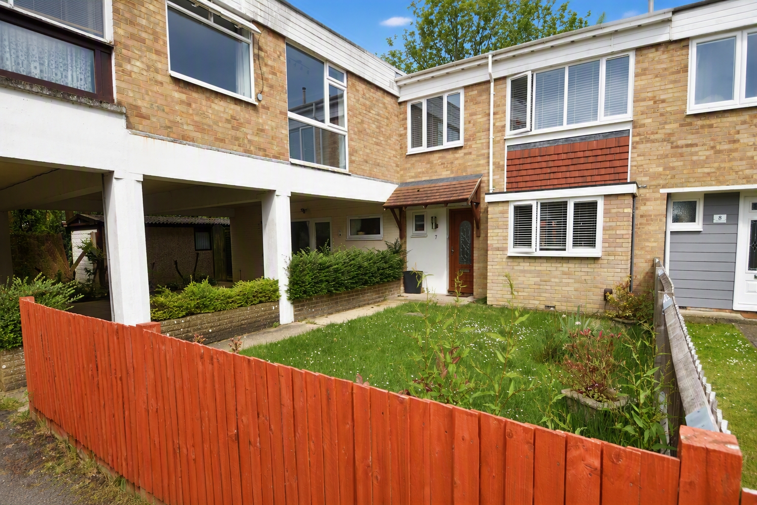 Crisspyn Close