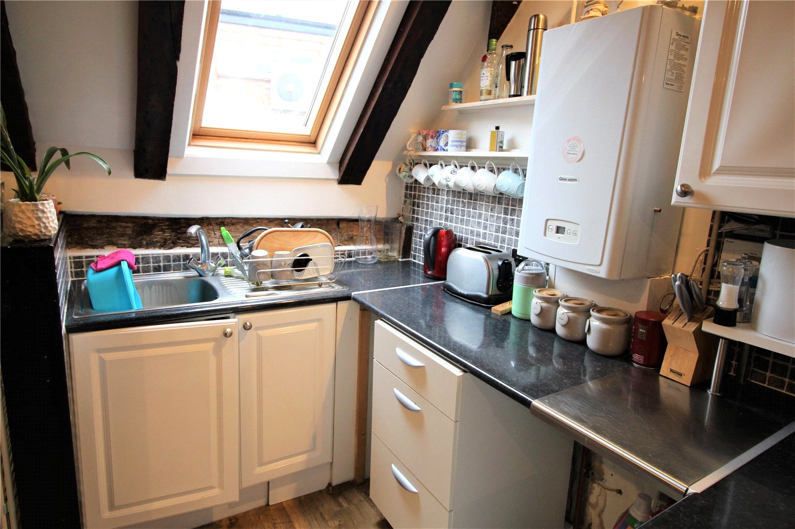 2 bedroom apartment to rent