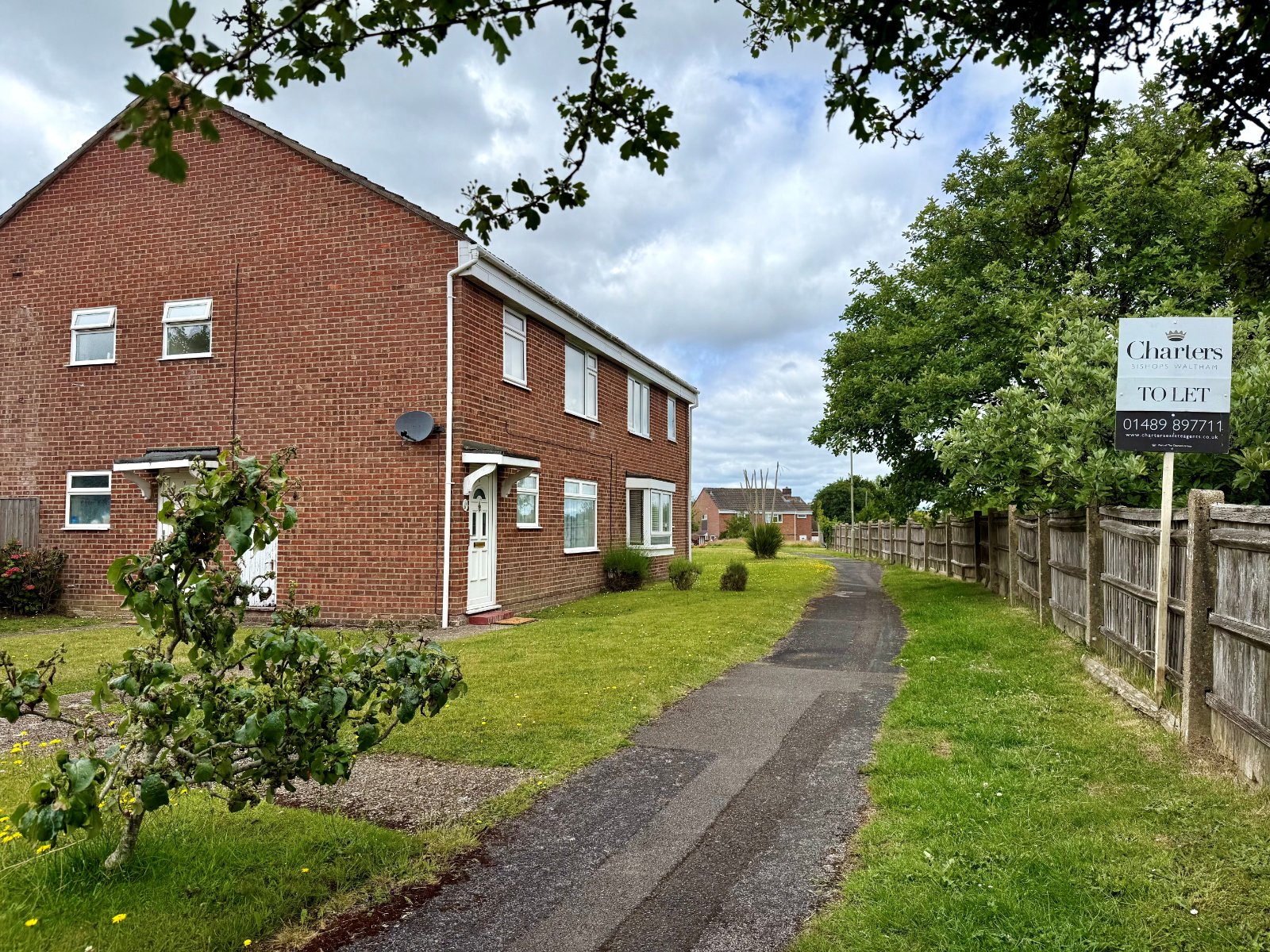 2 bedroom maisonette to rent