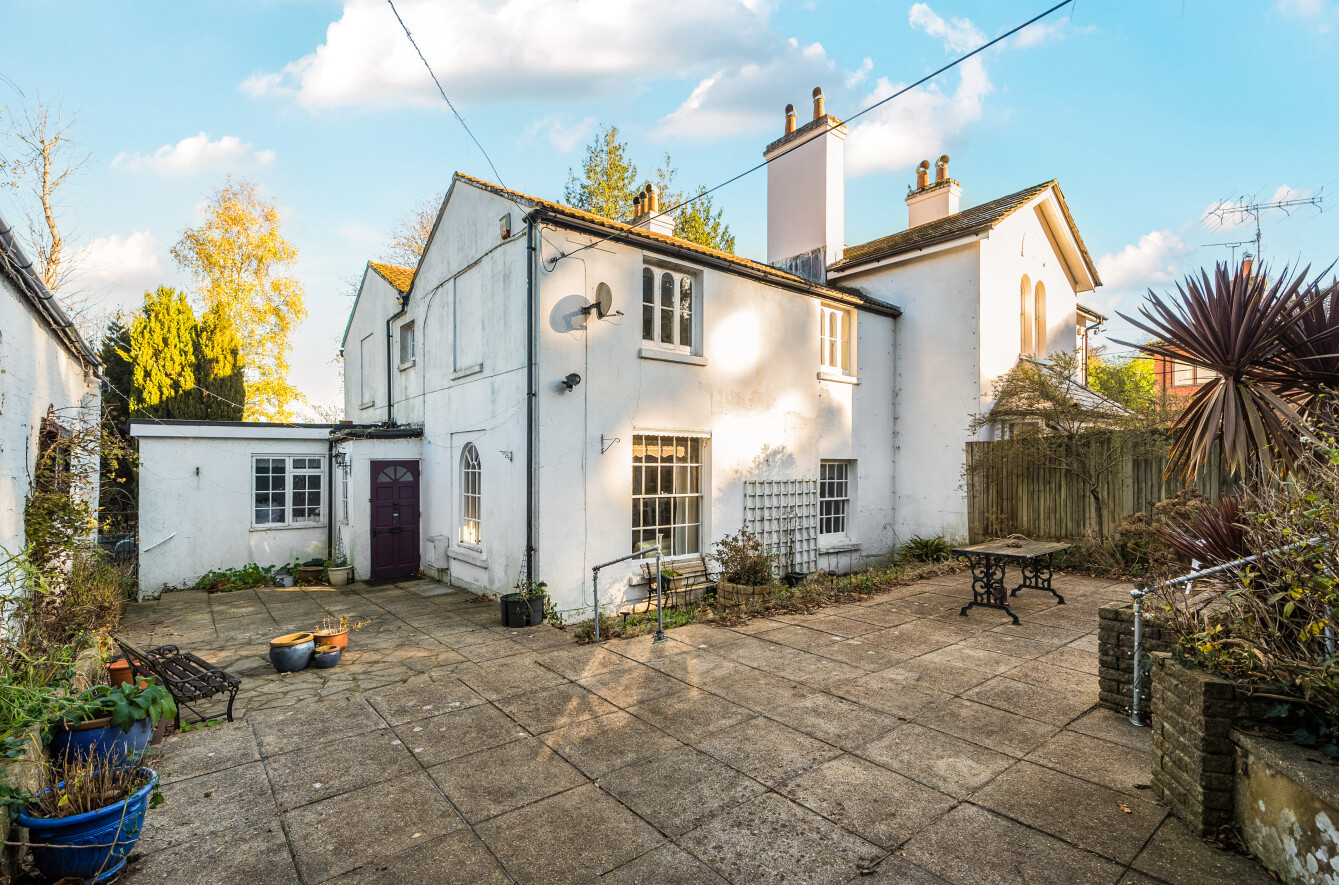 4 bedroom semi-detached house for sale