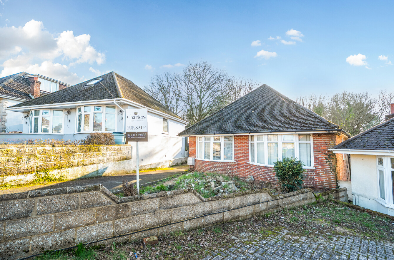 3 bedroom  detached bungalow for sale