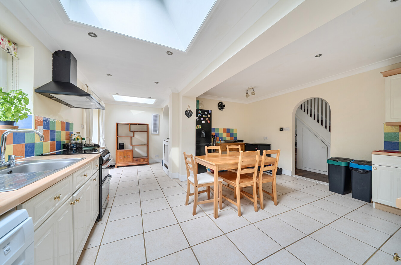3 bedroom  semi-detached house for sale