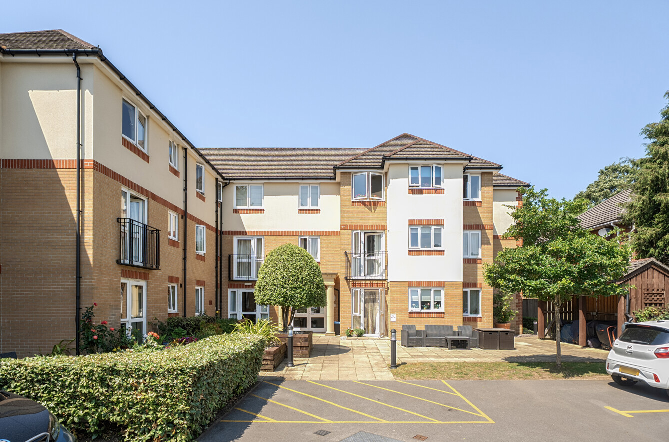 1 bedroom apartment for sale