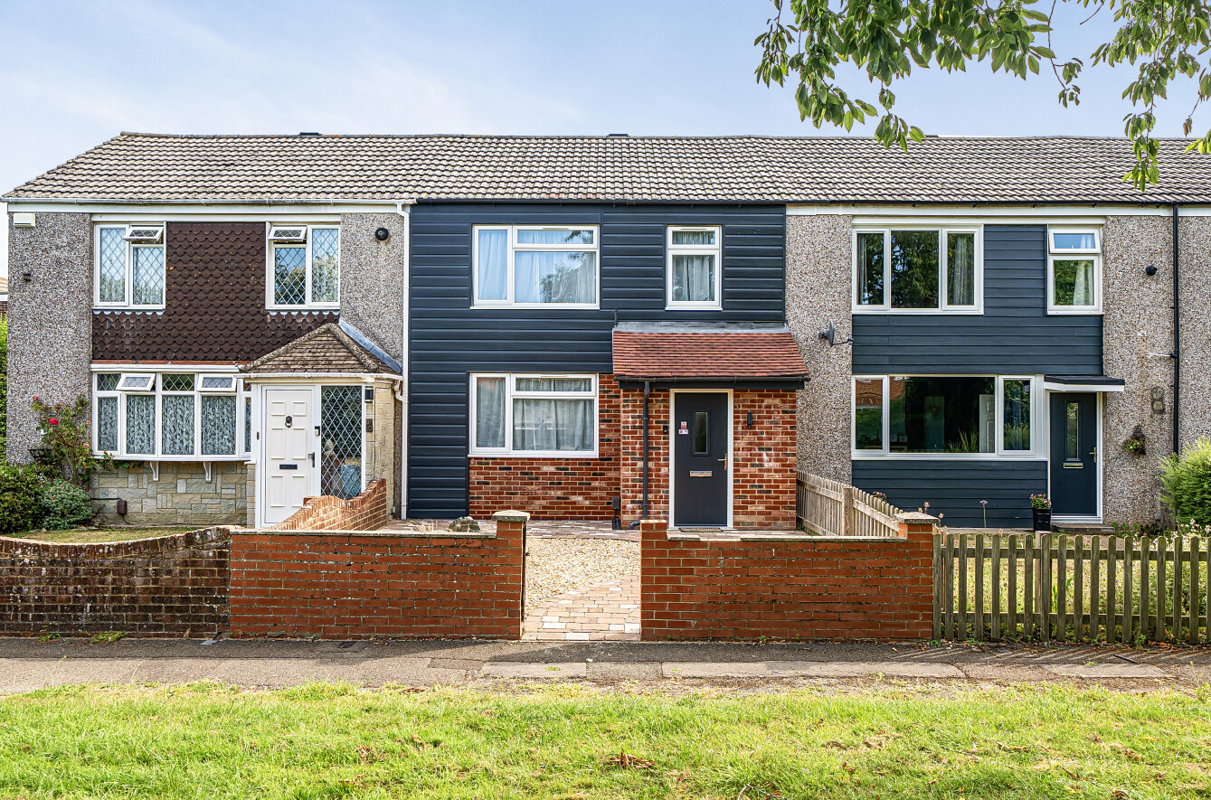 3 bedroom terraced house for sale