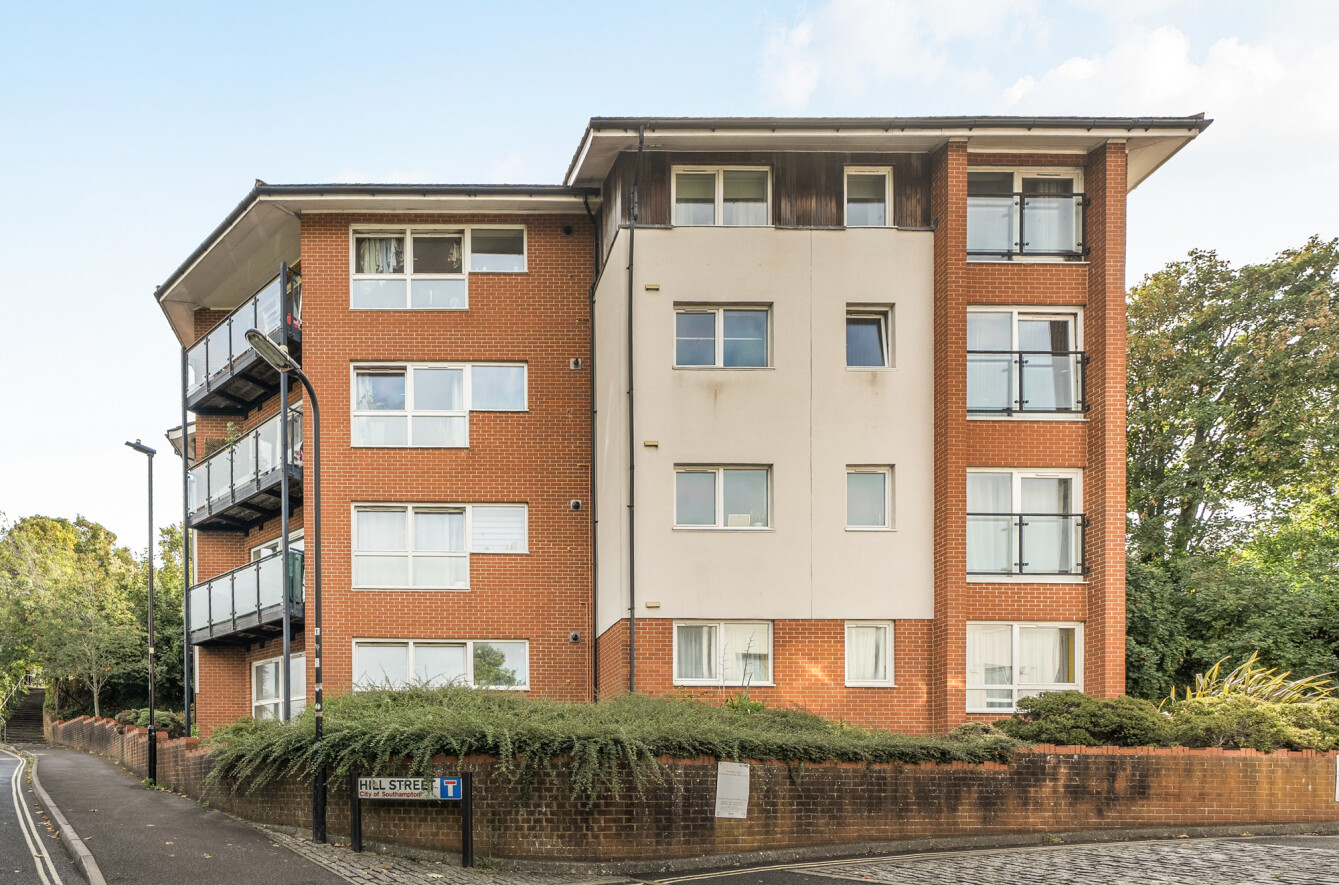 2 bedroom apartment for sale