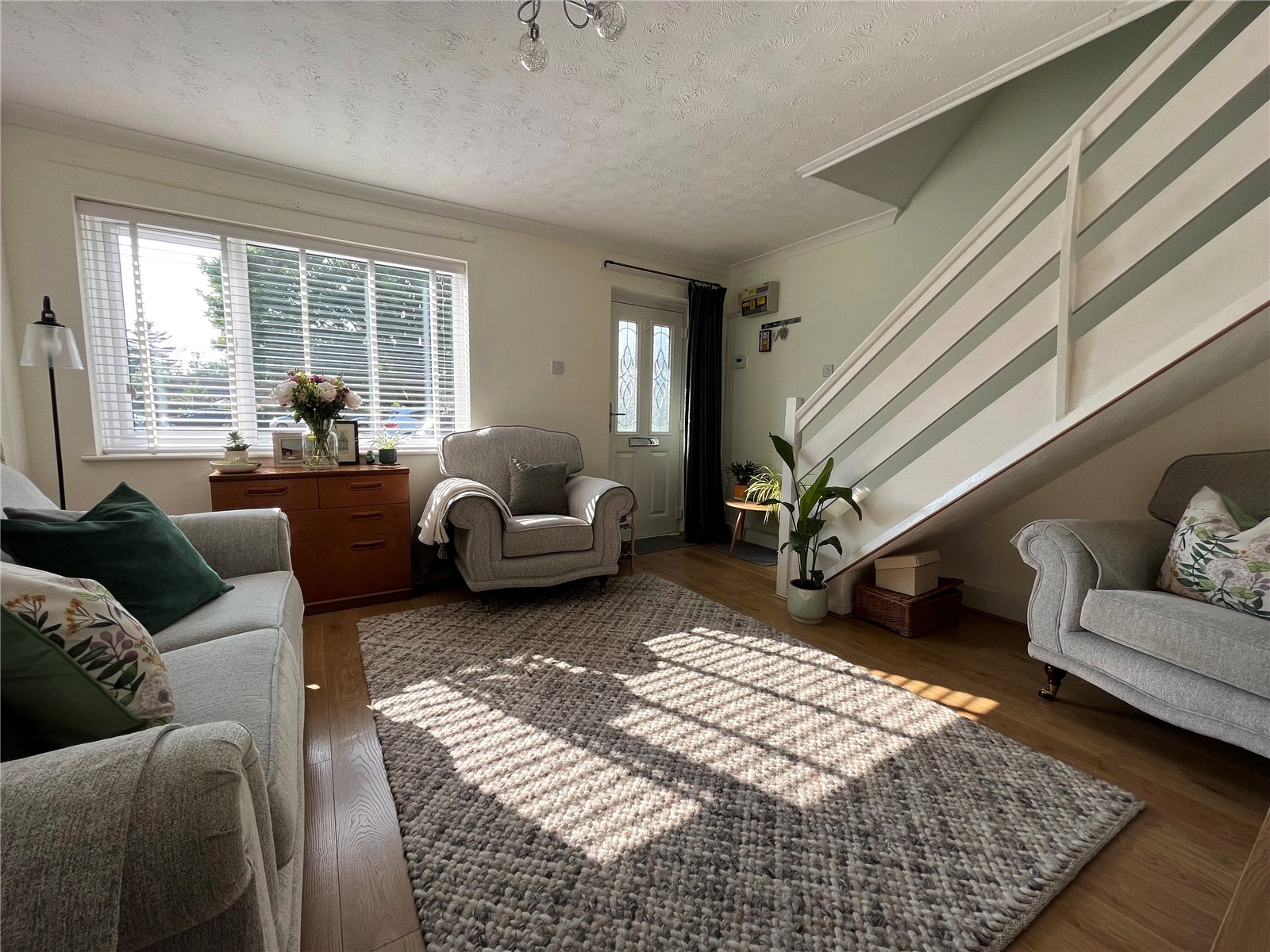 2 bedroom  terraced house to rent
