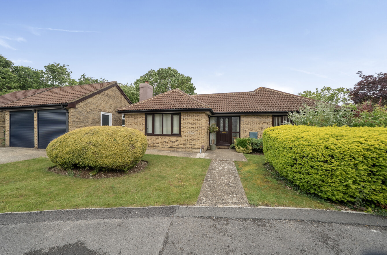 3 bedroom  detached bungalow for sale