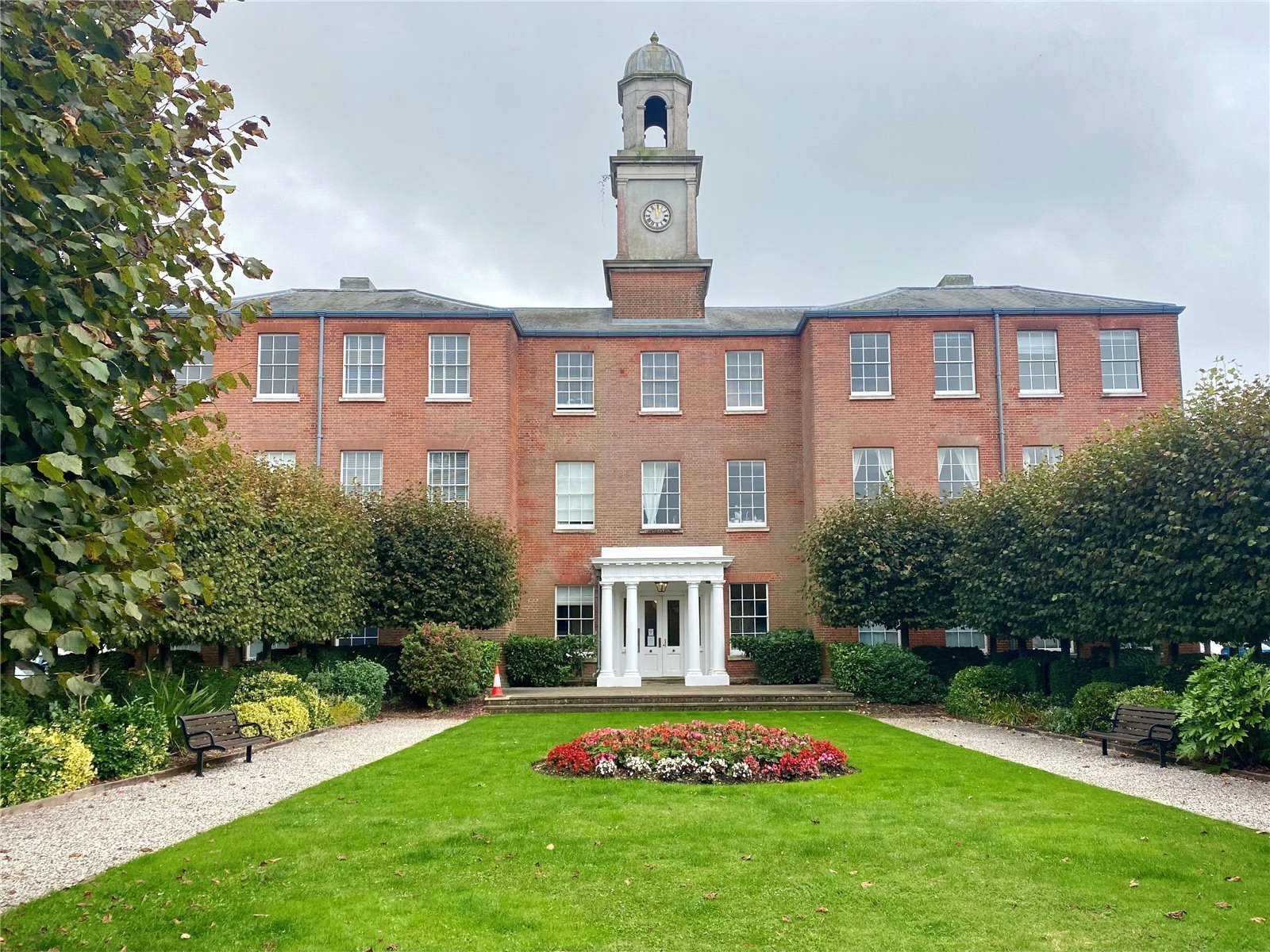 1 bedroom apartment for sale