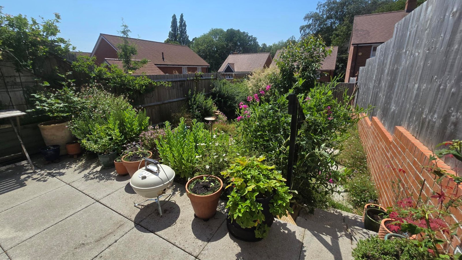 3 bedroom  terraced house for sale