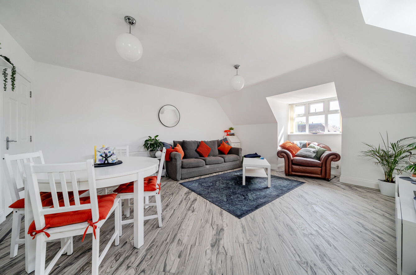 2 bedroom apartment for sale