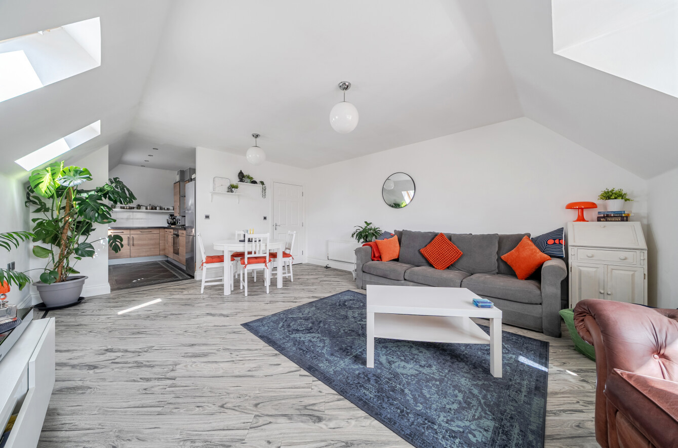 2 bedroom apartment for sale