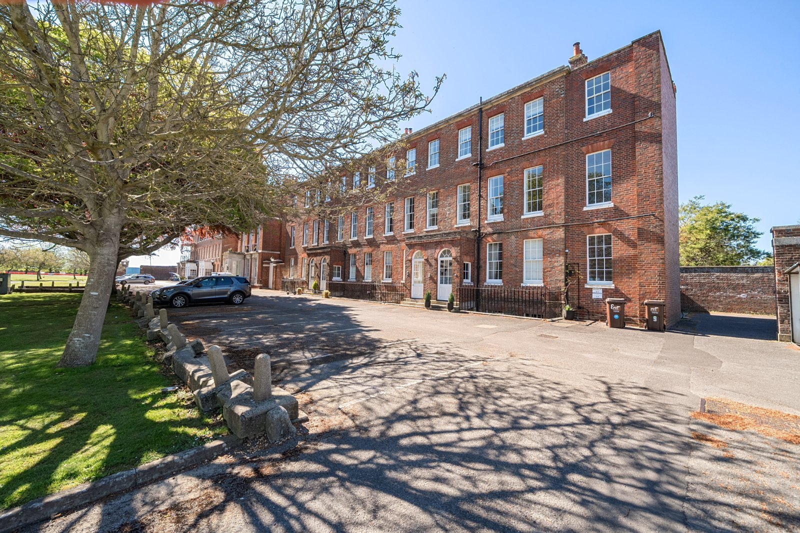 3 bedroom apartment for sale