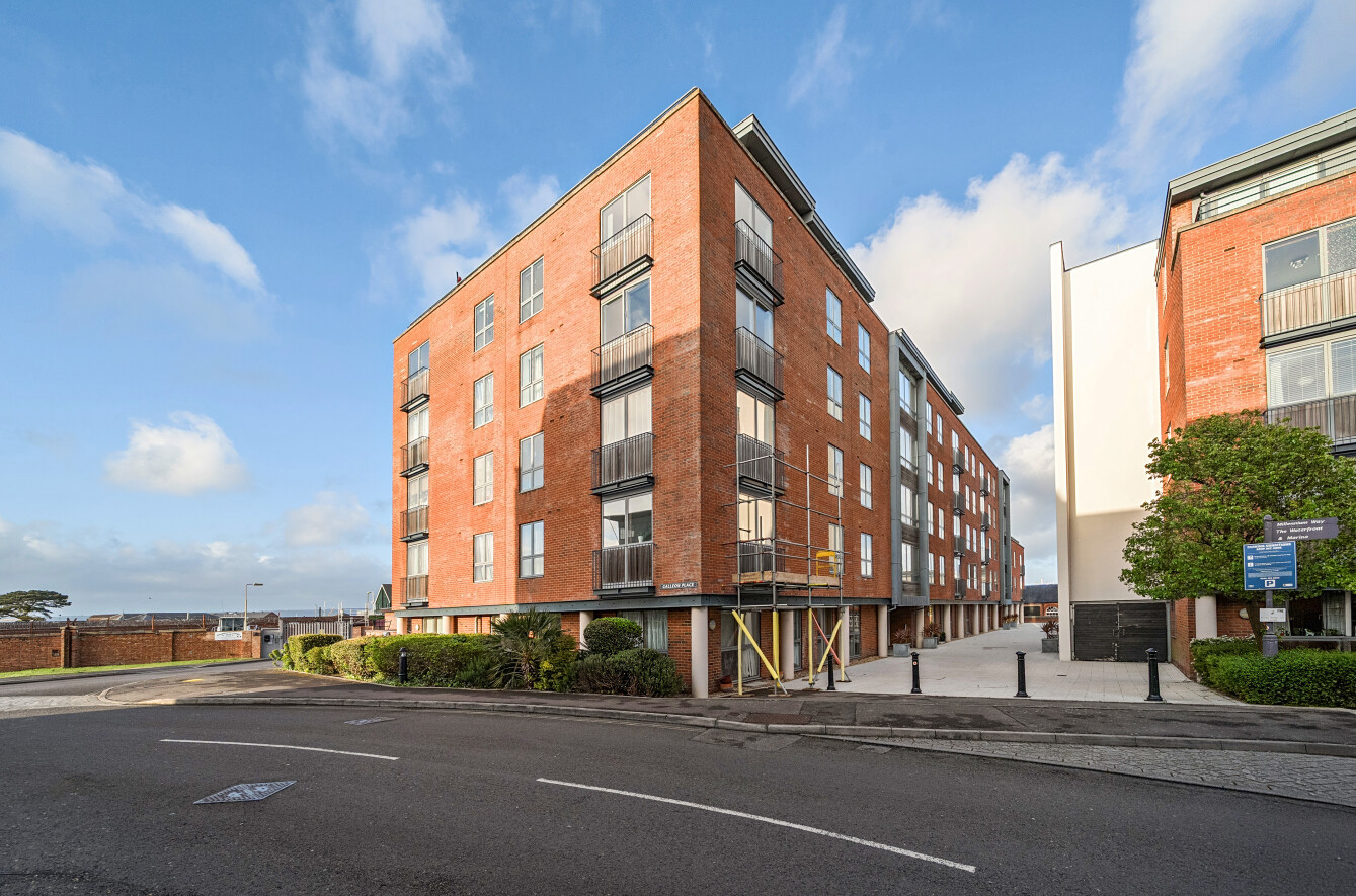 2 bedroom apartment for sale